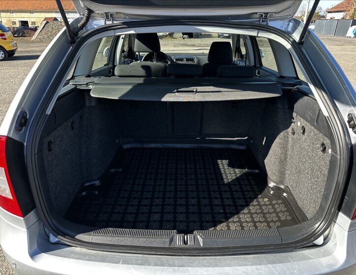 Škoda Octavia Kombi 1,6 l 77 kw