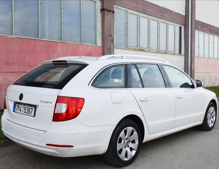 Škoda Superb 6