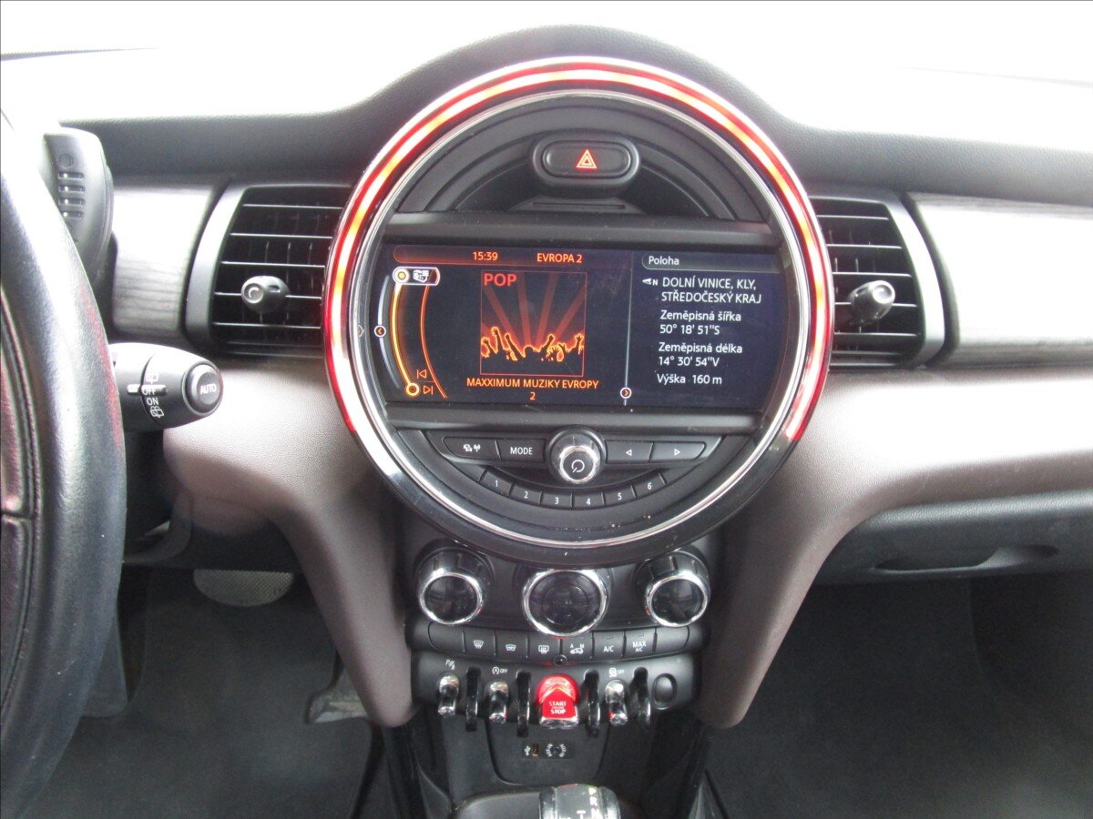 Mini Cooper Hatchback 1,5 l 85 kw