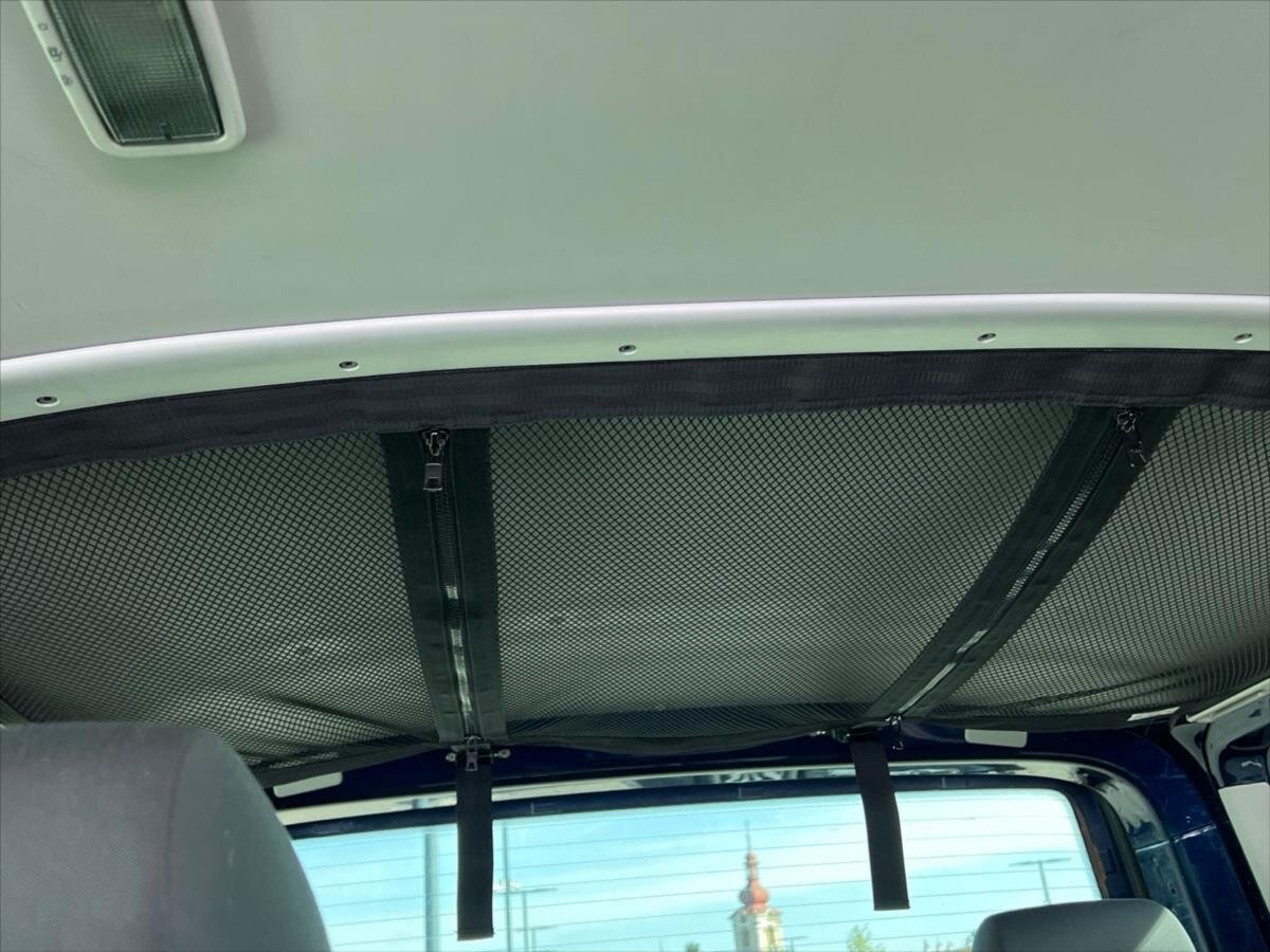 Volkswagen Multivan Kombi 2,5 l 96 kw