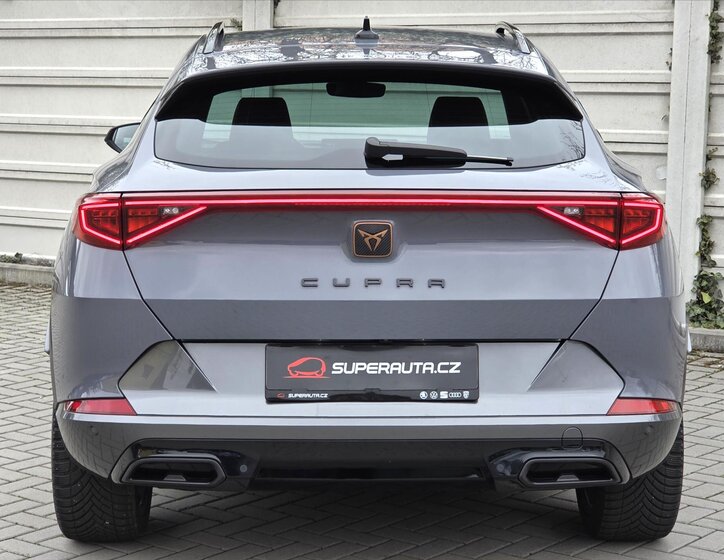 Cupra Formentor SUV / Terénní 2,0 l 140 kw