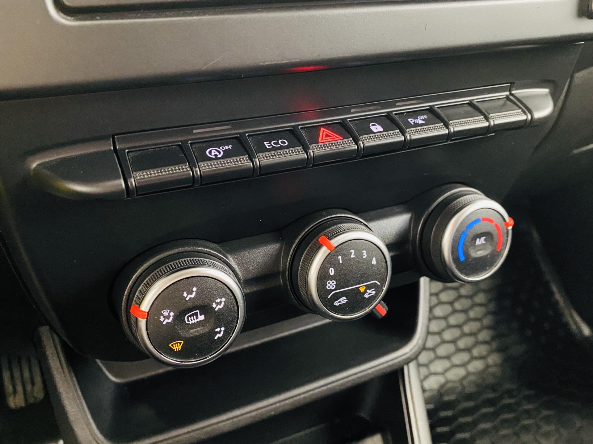 Renault Express Skříň 1,5 l 70 kw