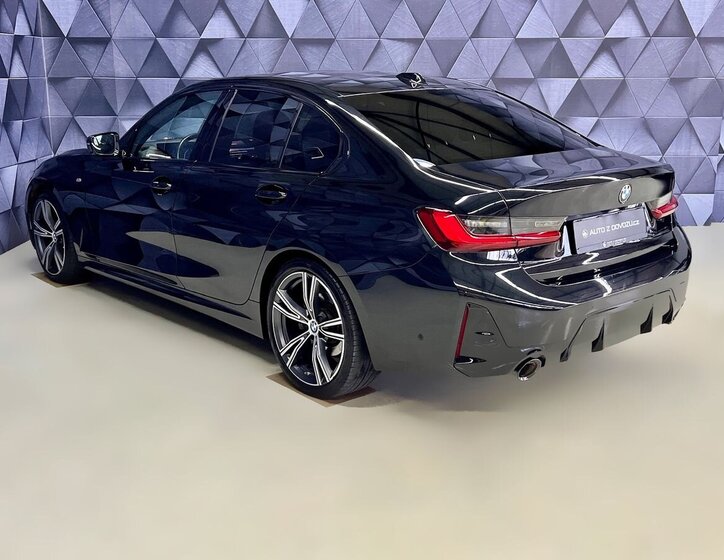 BMW Řada 3 Sedan / Limuzína 2,0 l 140 kw