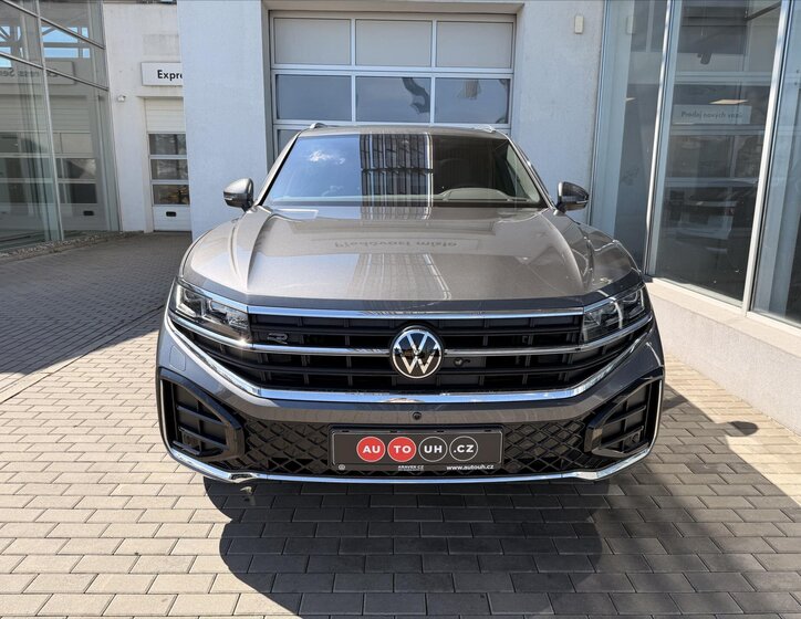 Volkswagen Touareg SUV / Terénní 3,0 l 210 kw