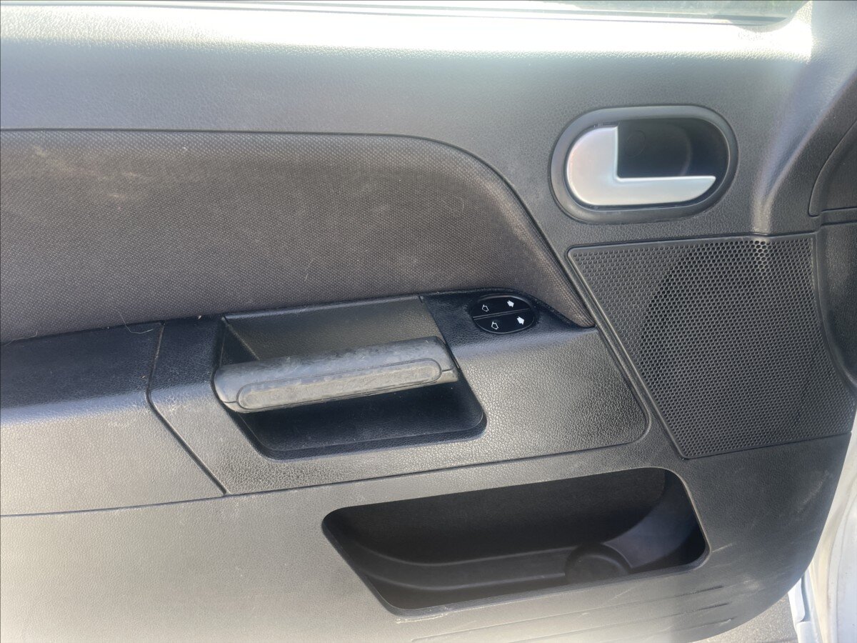 Ford Fusion Hatchback 1,4 l 59 kw