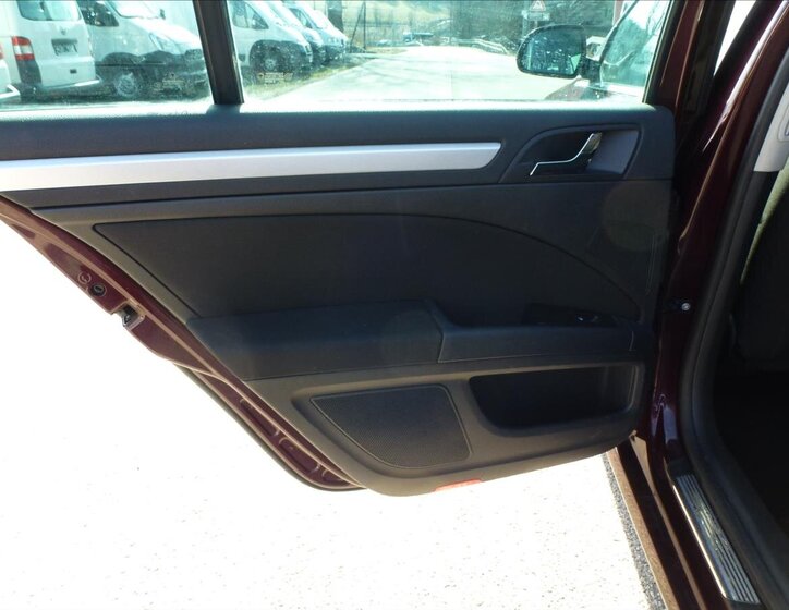 Škoda Superb Kombi 2,0 l 125 kw