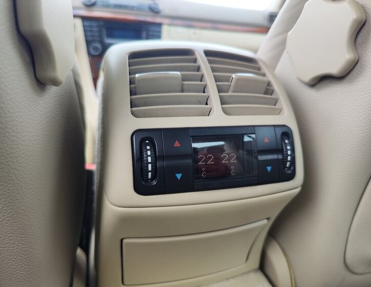 Mercedes-Benz Třídy E Sedan 2,7 l 130 kw