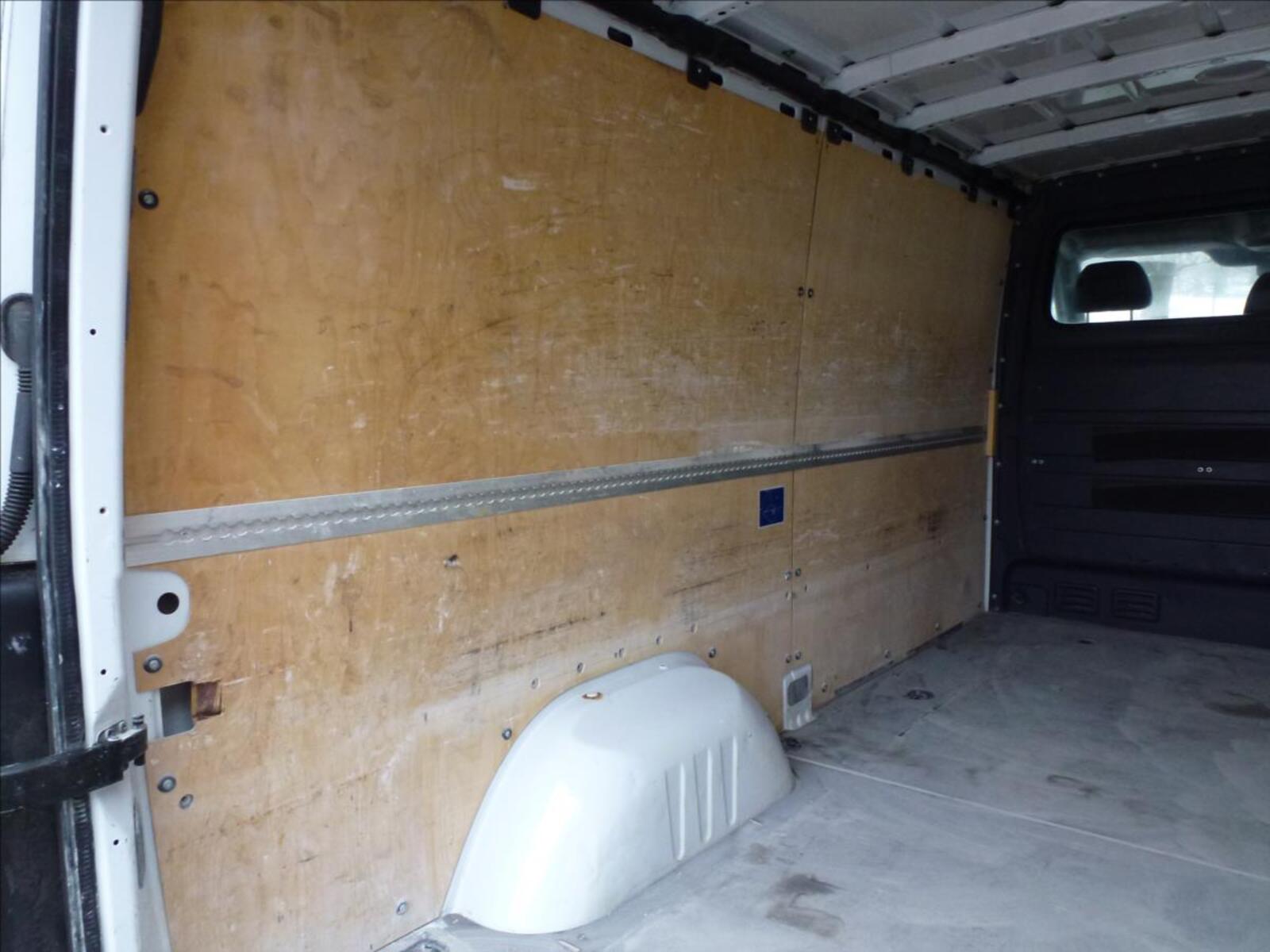 Mercedes-Benz Sprinter 23