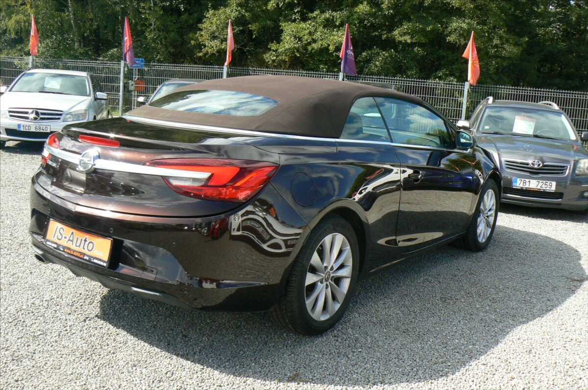 Opel Cascada Kabriolet 1,4 l 103 kw