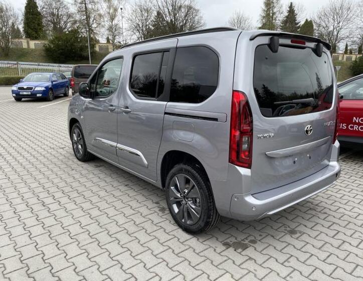 Toyota ProAce City Verso 5