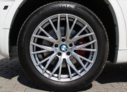 BMW X5 9