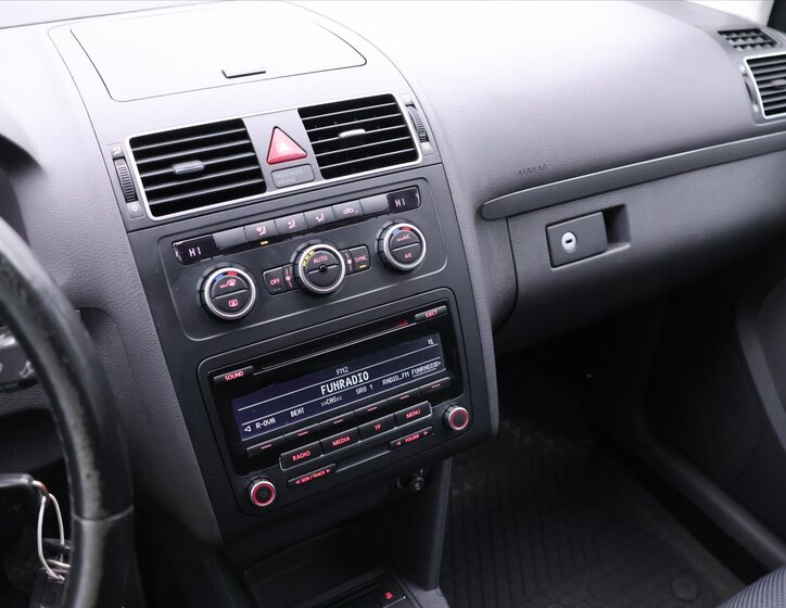 Volkswagen Touran MPV 1,4 l 110 kw