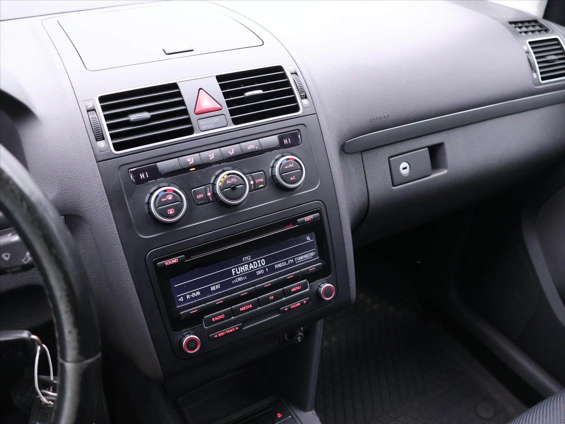 Volkswagen Touran MPV 1,4 l 110 kw