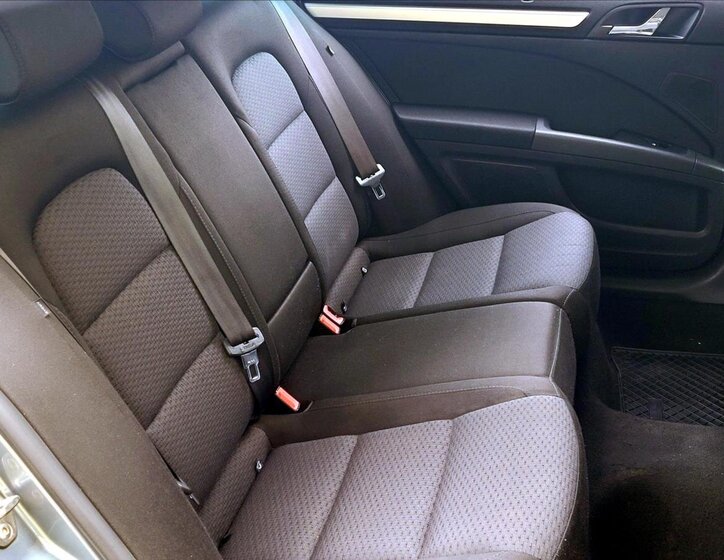 Škoda Superb Kombi 1,8 l 118 kw