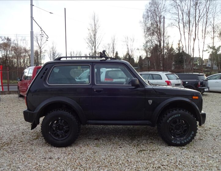 Lada Niva Kombi 1,7 l 61 kw