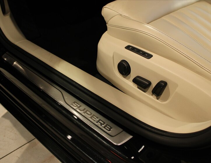 Škoda Superb Kombi 2,0 l 140 kw