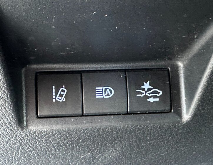 Toyota Yaris Kombi 1,5 l 54 kw