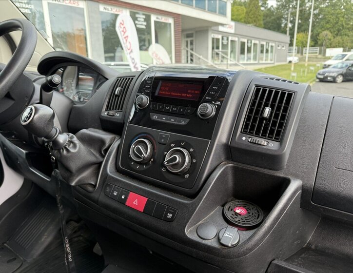 Peugeot Boxer Skříň 2,2 l 103 kw