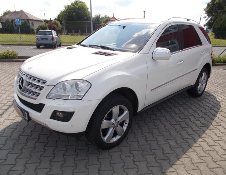 Mercedes-Benz Třídy M 3