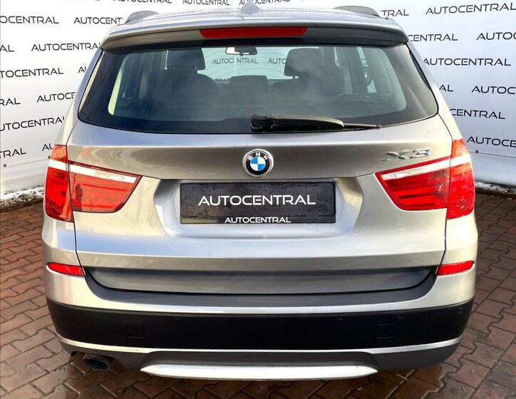BMW X3 SUV / Terénní 2,0 l 135 kw