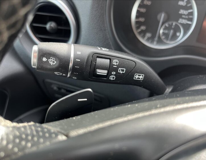 Mercedes-Benz Vito MPV 2,1 l 140 kw