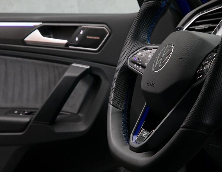 Volkswagen Tiguan SUV 2,0 l 235 kw