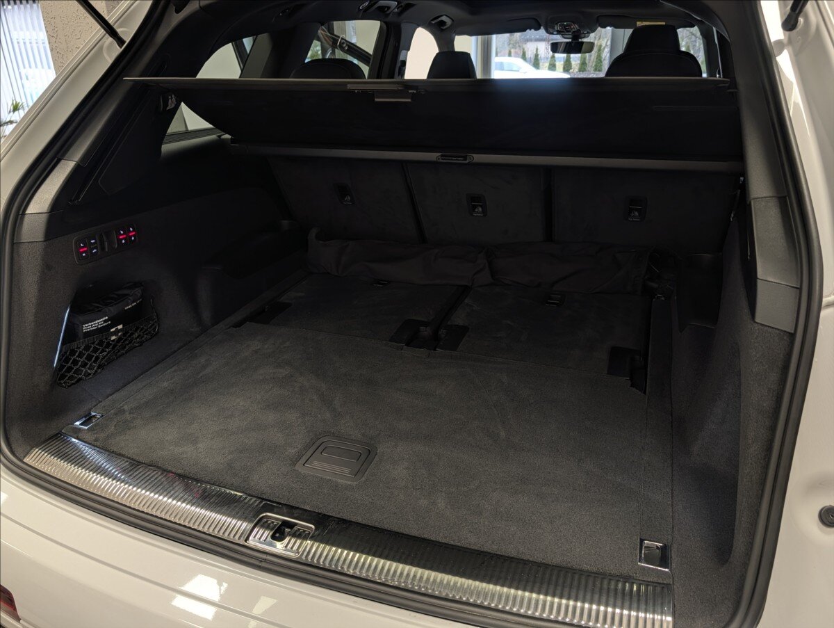 Audi Q7 Kombi 3,0 l 210 kw