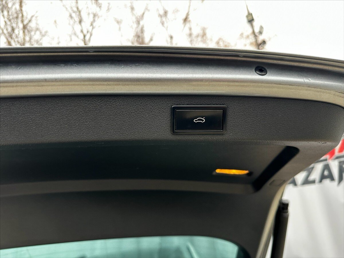 Škoda Superb Kombi 2,0 l 110 kw