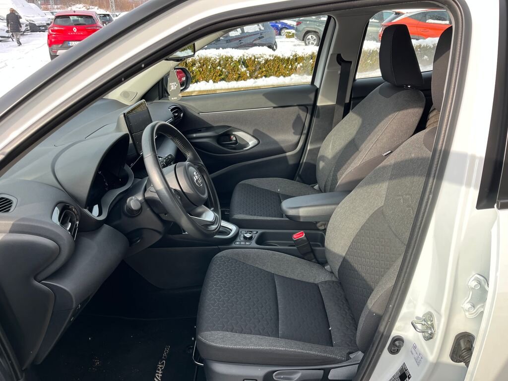 Toyota Yaris Cross SUV 1,5 l 68 kw