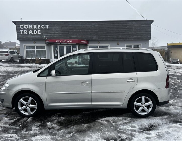 Volkswagen Touran Kombi 1,4 l 103 kw