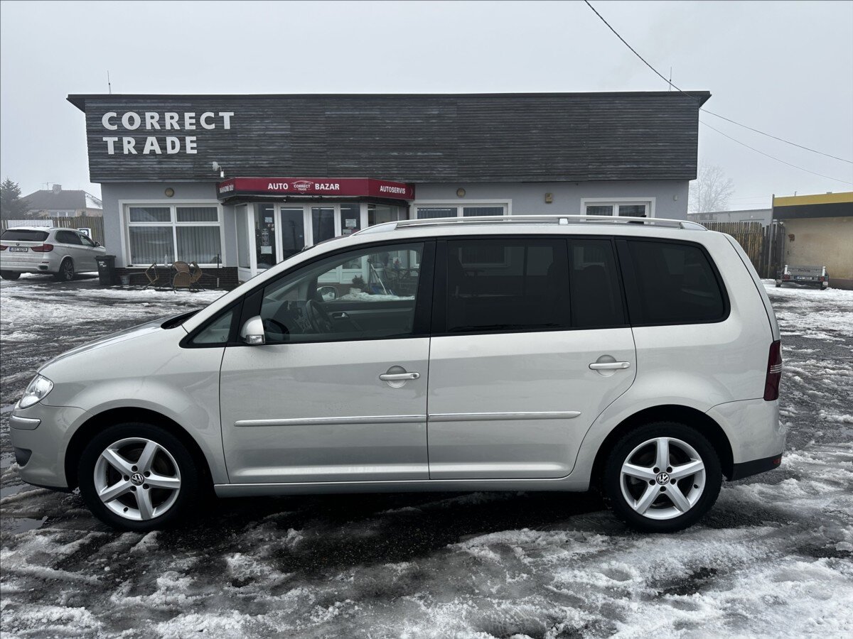 Volkswagen Touran Kombi 1,4 l 103 kw