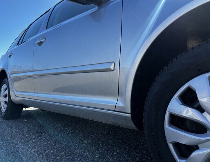 Škoda Octavia Kombi 1,6 l 77 kw