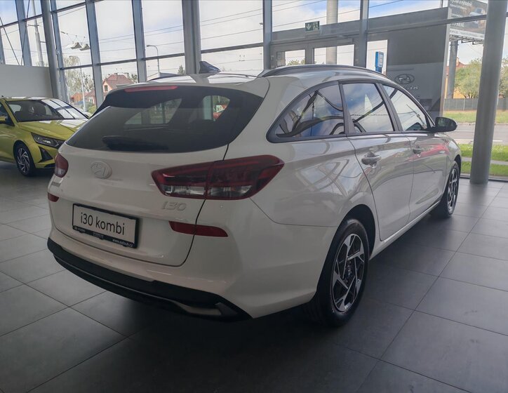 Hyundai i30 Kombi 998,0 85 kw