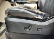 Lancia Voyager MPV 2,8 l 120 kw