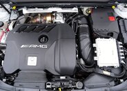 Mercedes-Benz CLA Sedan 2,0 l 340 kw