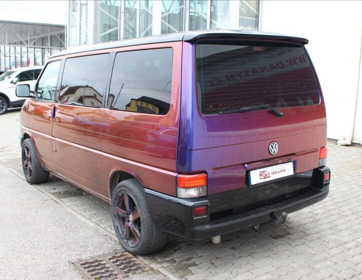 Volkswagen Caravelle 4