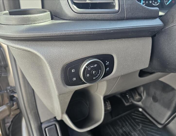 Ford Transit Custom 14