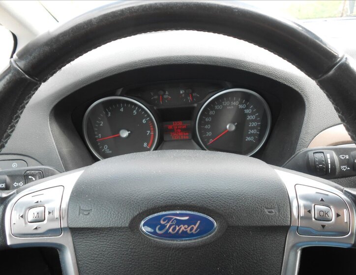 Ford S-MAX Kombi 2,0 l 107 kw