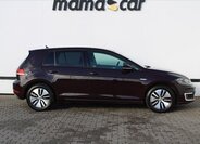 Volkswagen e-Golf 8