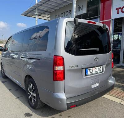 Toyota ProAce 6