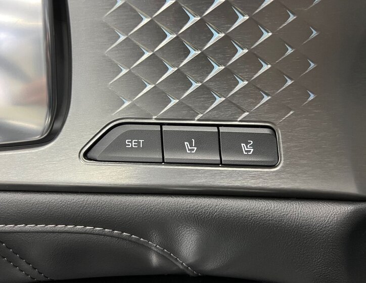 KIA Sorento SUV / Terénní 1,6 l 176 kw