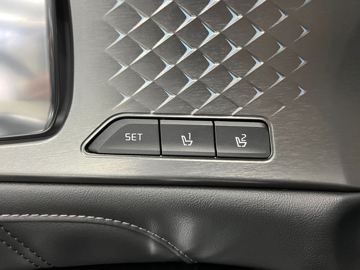 KIA Sorento SUV / Terénní 1,6 l 176 kw