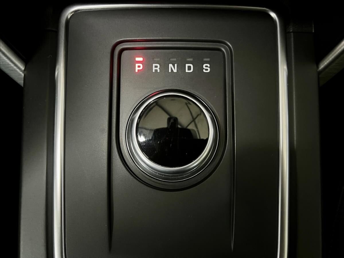 Land Rover Discovery SUV / Terénní 2,0 l 132 kw