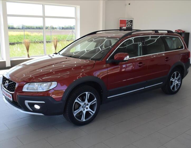 Volvo XC70 1
