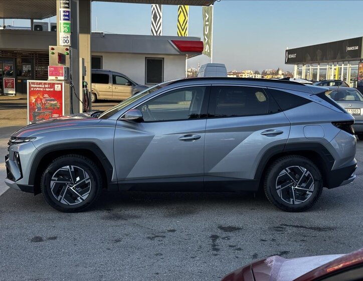 Hyundai Tucson SUV 1,6 l 117 kw