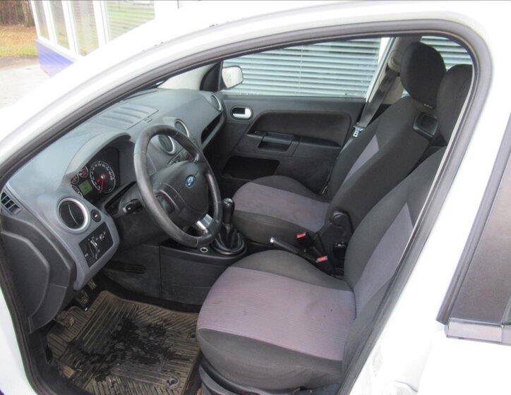 Ford Fusion Kombi 1,4 l 59 kw