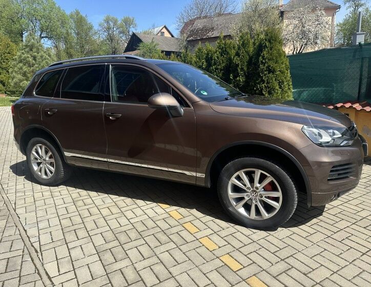 Volkswagen Touareg 2
