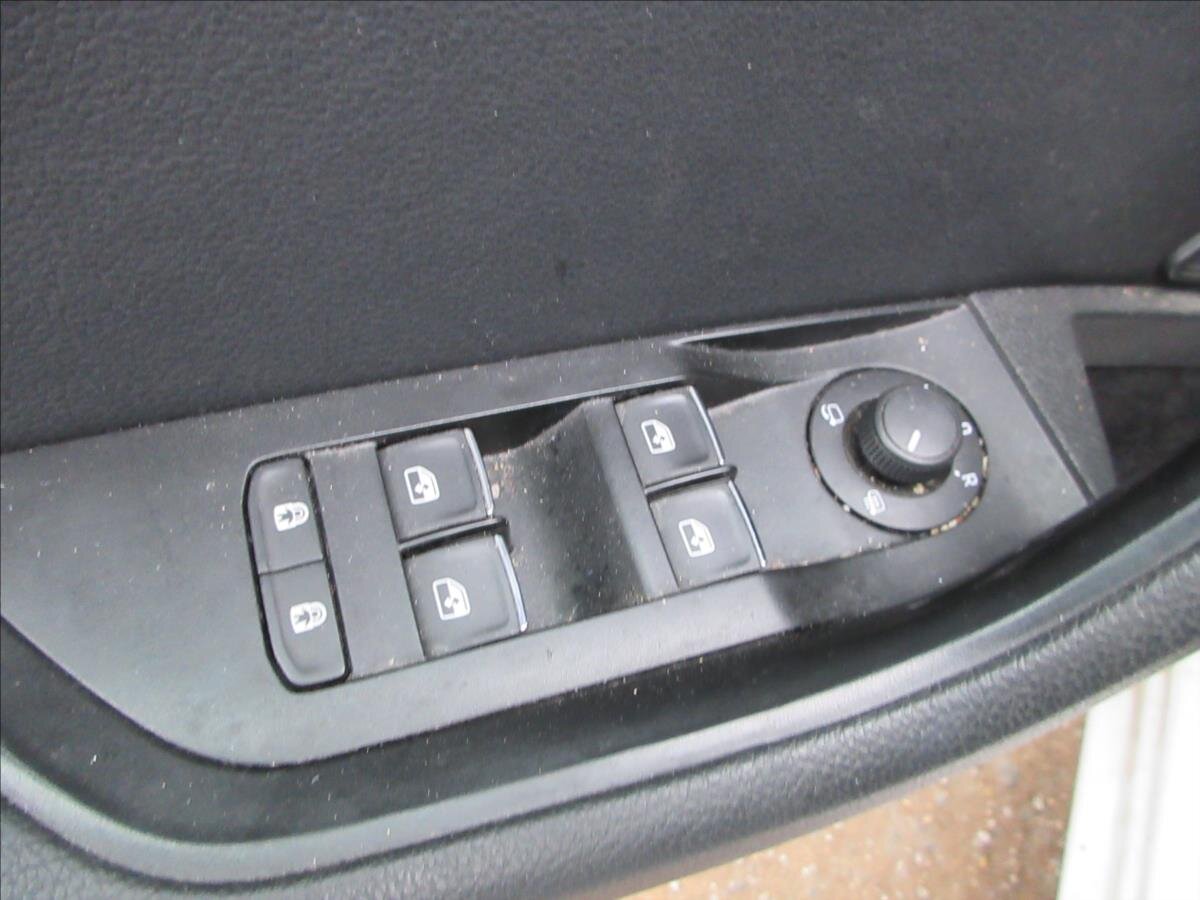 Škoda Superb Kombi 2,0 l 110 kw