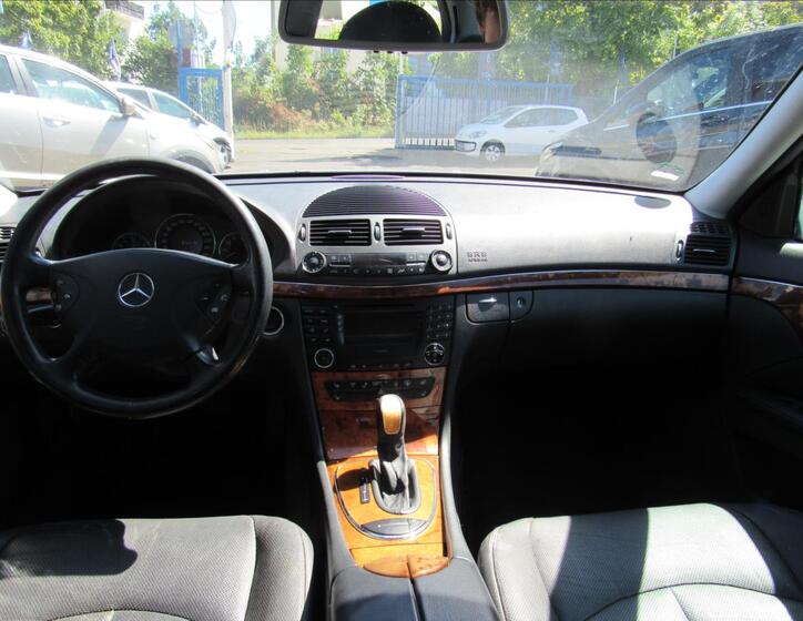 Mercedes-Benz Třídy E 11