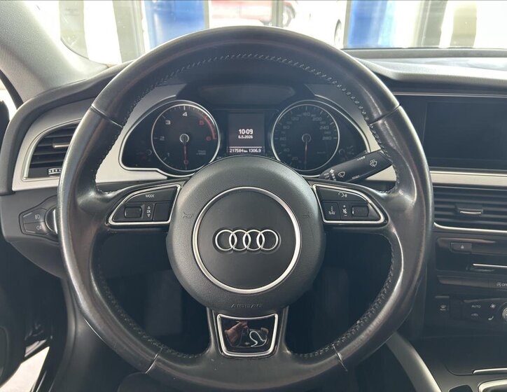 Audi A5 Sedan / Limuzína 2,0 l 140 kw